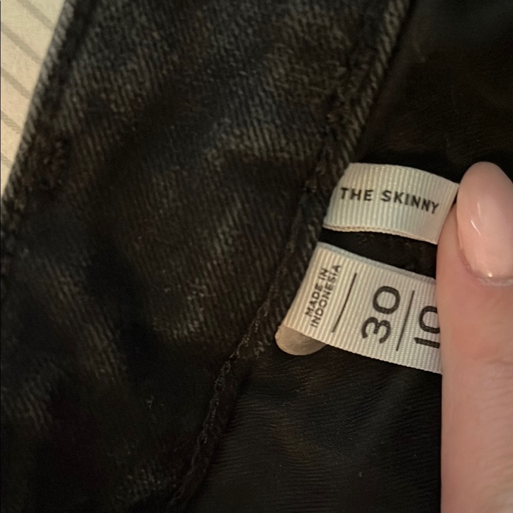 Black Skinny Jeans